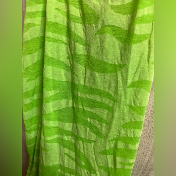 Zebra Print Tank Top - Picture 3 of 3